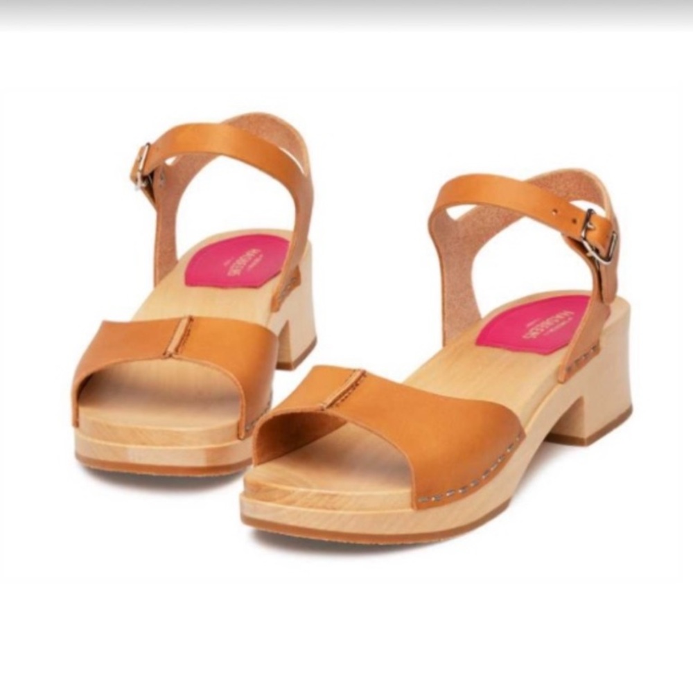 NWT! HASBEEN Leather Sandal